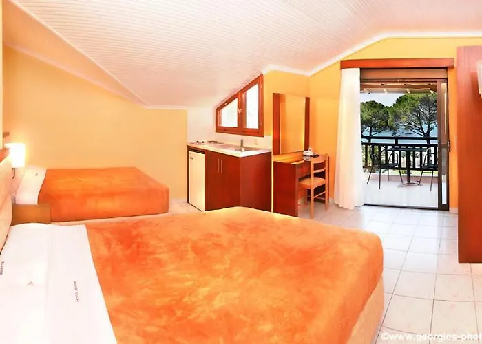 Vergos Aparthotel 2*