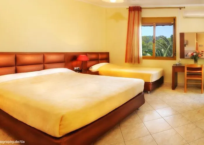 Vergos 2* Vourvourou