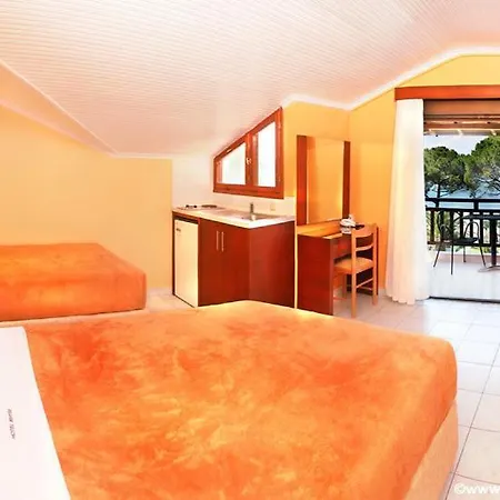 Vergos Lejlighedshotel 2*