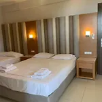 维尔格斯公寓式酒店 2*