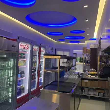 Ξενοδοχείο με διαμερίσματα βέργος 2*