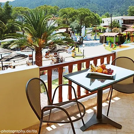 Vergos Apartahotel 2*