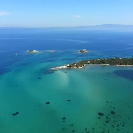 Ξενοδοχείο με διαμερίσματα βέργος Βουρβουρού