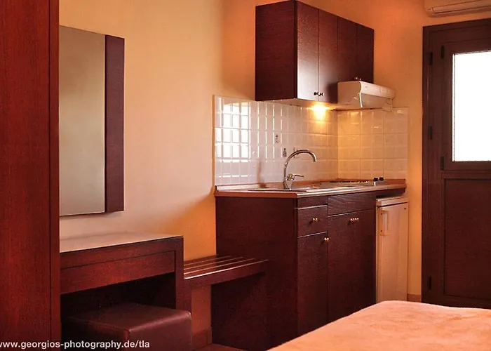 Vergos Apart Otel Vourvourou